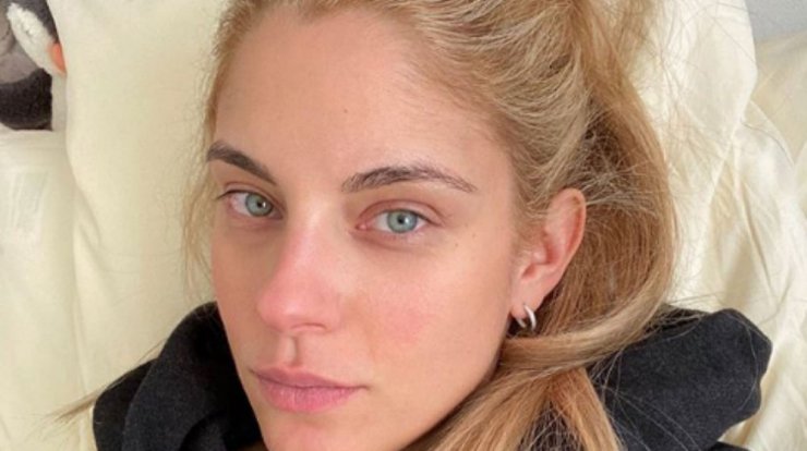 Δούκισσα Νομικού: Η νέα φωτογραφία της νεογέννητης κορούλας της και το τραγούδι που της αφιέρωσε 