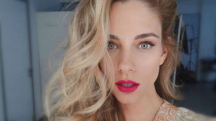 Δούκισσα Νομικού: Στη Μύκονο με την οικογένειά της στον 6ο μήνα της εγκυμοσύνης της!