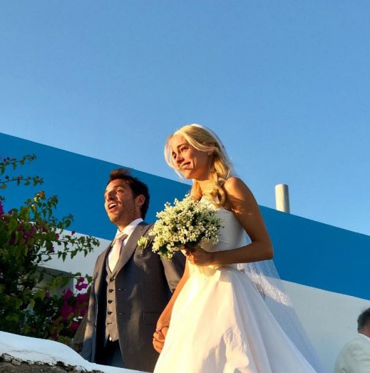 Η Δούκισσα Νομικού αποκαλύπτει λεπτομέρειες του γάμου της που δεν γνωρίζαμε!