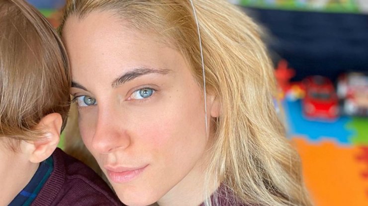 Δούκισσα Νομικού: Αποκάλυψε τι κάνει σπίτι ο γιος της που βρίσκεται σε καραντίνα