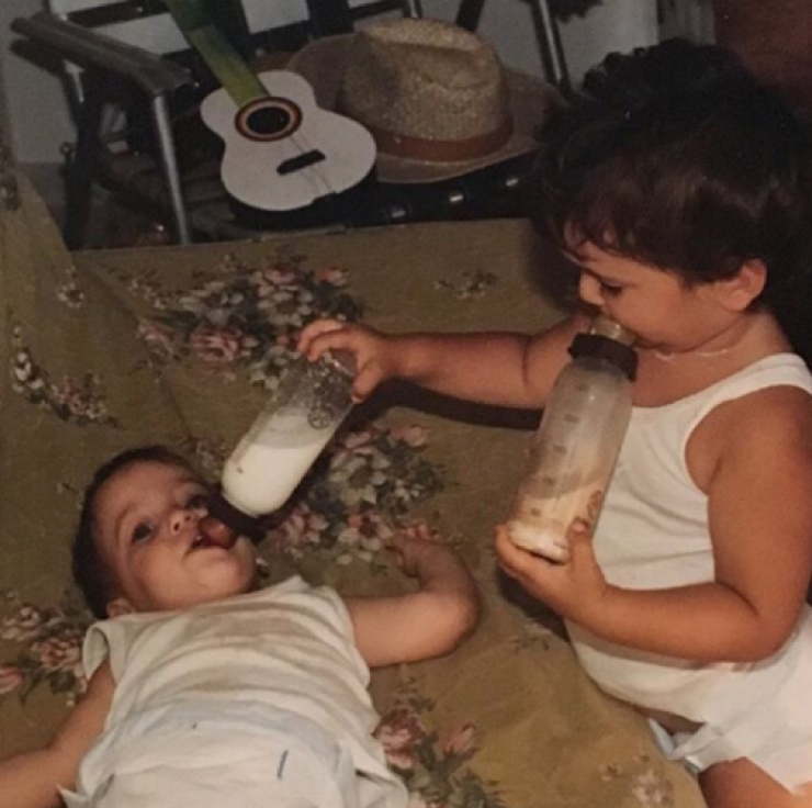 Ποια πανέμορφη επώνυμη Ελληνίδα είναι το μωράκι στη φωτογραφία;