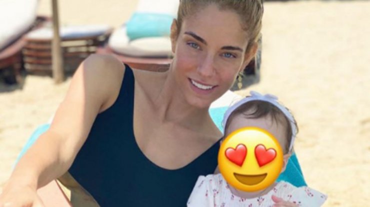 Δούκισσα Νομικού: Το βίντεο που δημοσίευσε την ώρα που κάνει μπάνιο την εννέα μηνών κόρη της