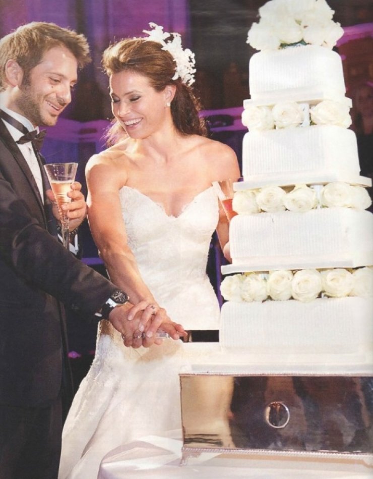  Γιάννα Αγγελοπούλου: Νέες φωτογραφίες από το γάμο και τη δεξίωση της κόρης της στο Λονδίνο