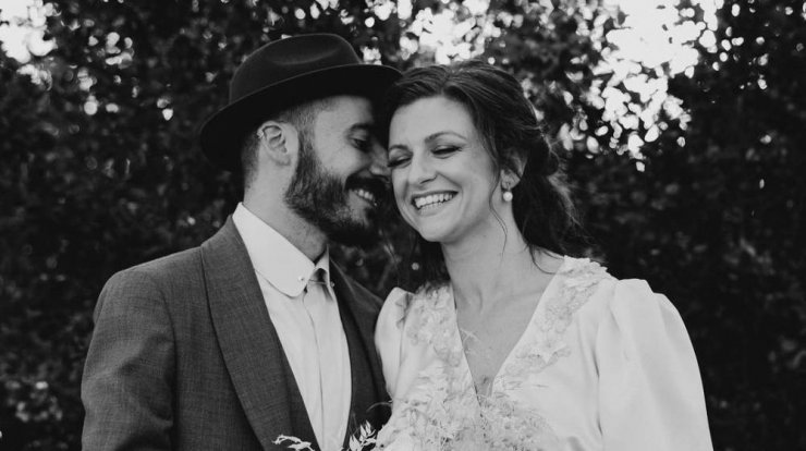 Βασίλης Χαραλάμπους: Η πιο συγκινητική στιγμή στον γάμο του με τη Νίκη Δραγούμη [βίντεο]