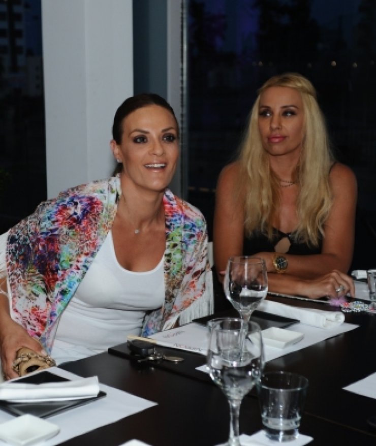 Γωγώ Μαστροκώστα - Τραϊανός Δέλλας: Πέρασαν το τριήμερο του κατακλυσμού στην Κύπρο