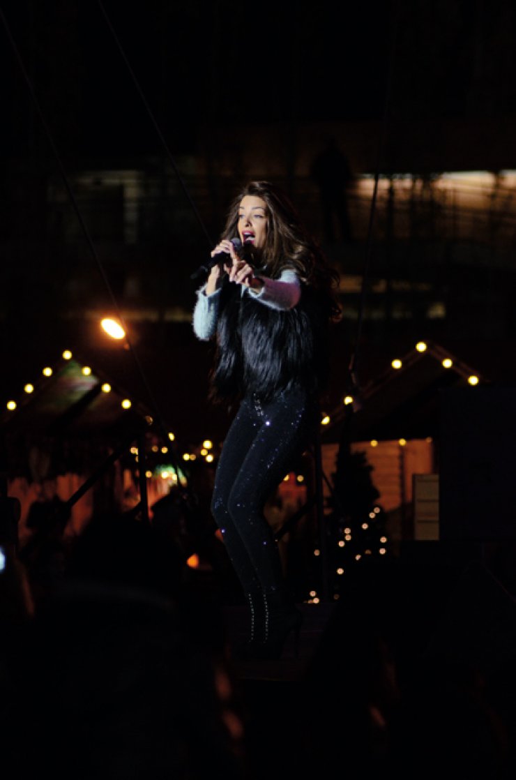 Ελένη Φουρέιρα: Η χριστουγεννιάτικη εμφάνιση στη Λεμεσό