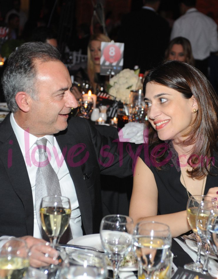 H Μαρία Σελίπα σε ρόλο τραγουδίστριας!