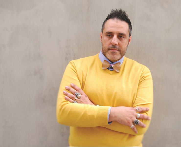 UNFOLDING FASHION – Μια πρωτοφανής παράσταση από τον Παντελή Παντελή