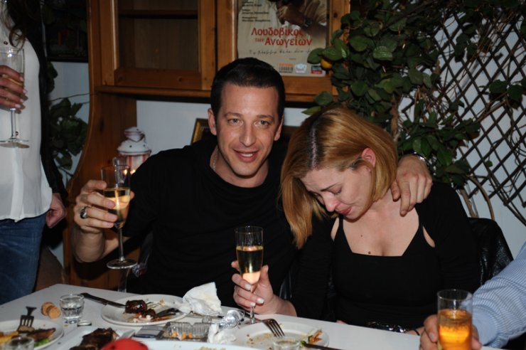 To αποχαιρετιστήριο party της Πέτρας Αργυρού από τους συνεργάτες της