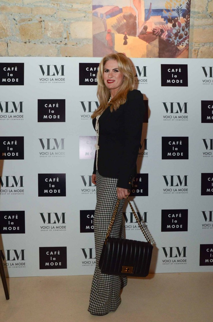 Do’s: Κάρλα Καλαϊτζιάν Χρήστου