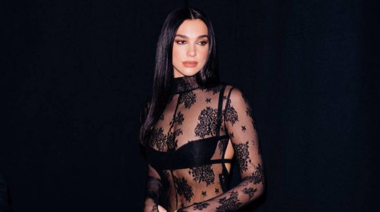 Dua Lipa: Ο νέος της σύντροφος είναι Έλληνας και πολύ γοητευτικός