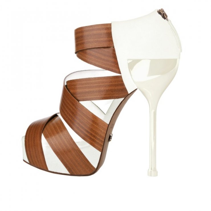 DUKAS: Δες την νέα συλλογή για το καλοκαίρι του 2013