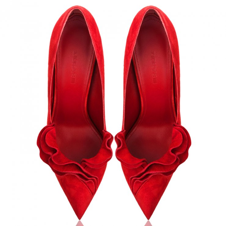 Ο Δούκας Χατζηδούκας σχεδίασε τα παπούτσια που θέλουμε να φορέσουμε την Πρωτοχρονιά