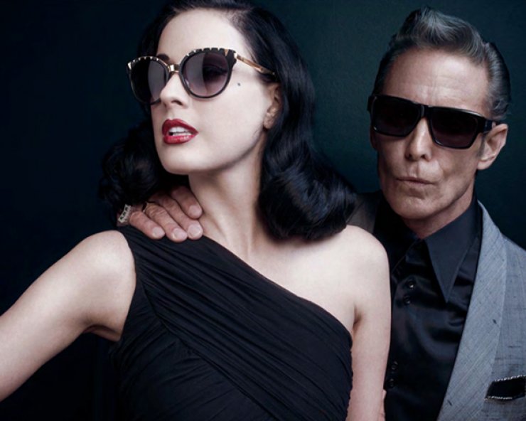 Η Dita Von Teese πρωταγωνιστεί στη νέα καμπάνια του brand Dita