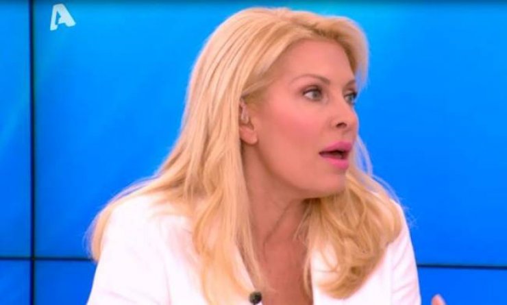  Η περιπέτεια της Μενεγάκη με το κινητό της