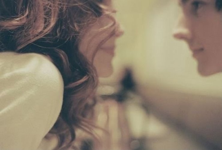 Μπορώ να εθιστώ στον έρωτα; Τι λένε οι νέες έρευνες