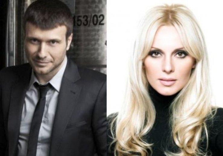 Τι έγραψε η Πέγκυ Ζήνα στο facebook για τον Πλούταρχο;