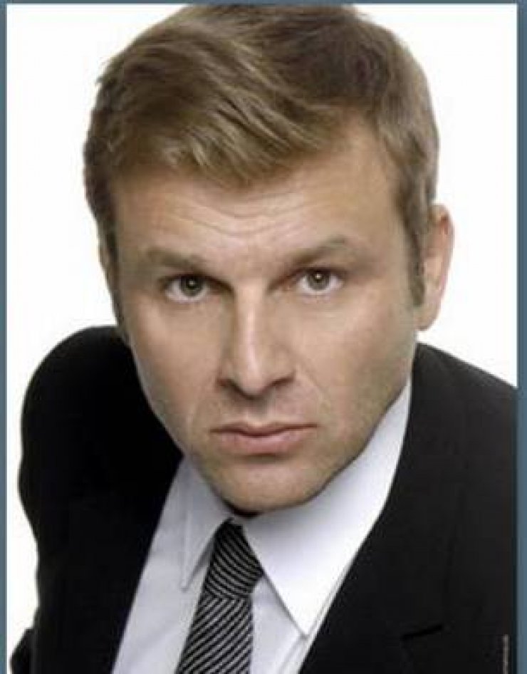 Απόστολος Γκλέτσος: «Έπαθε η καρδιά μου. Βρέθηκα στην εντατική. Ήθελα να ζήσω»