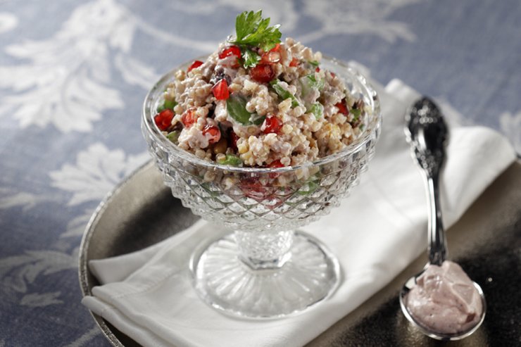 Σαλάτα με πλιγούρι και σάλτσα Philadelphia