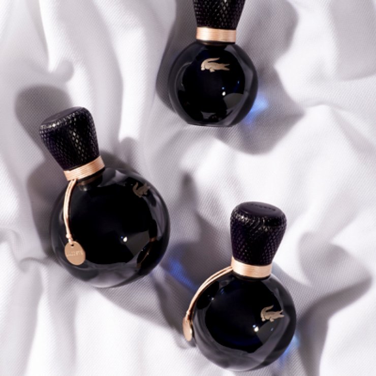 Παρουσίαση του αρώματος Eau de Lacoste Sensuelle