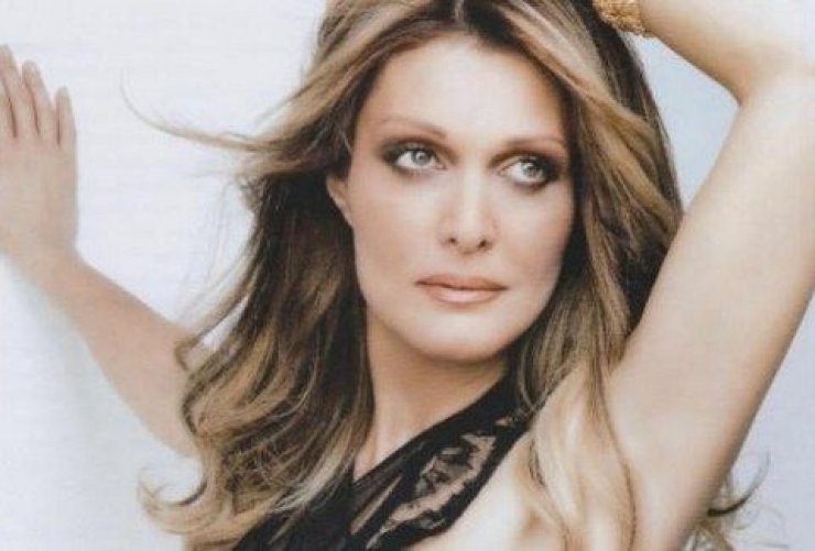 Πρώην συνεργάτης της Ν.Θεοδωρίδου ζει στο δρόμο....[εικόνα]