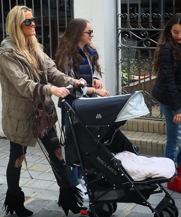 Έφη Παπαϊωάννου: Μιλάει on camera με τρυφερά λόγια για τα παιδιά και τον σύντροφό της! [βίντεο]