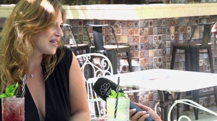 Ελληνίδα τραγουδίστρια εξομολογείται: "Το bullying για την εμφάνιση μου είναι η μισή μου ζωή" [βιντεο]