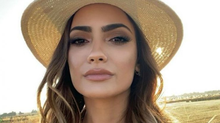 Ειρήνη Καραντώνη: Φόρεσε το πιο hot ολόσωμο μαγιό της σεζόν και στοιχίζει 35 ευρώ!