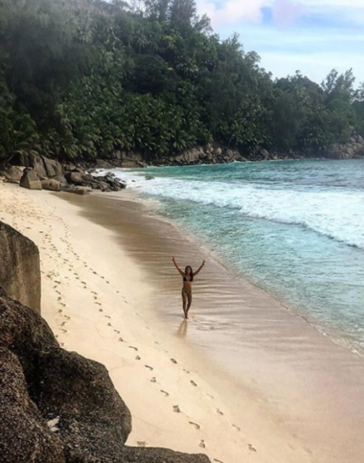 Η γνωστή τραγουδίστρια χώρισε μετά την πρόταση γάμου και μίλησε πρώτη φορά γι