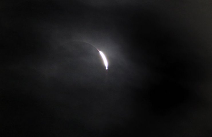 Ολική έκλειψη Ηλίου σήμερα - Παρακολουθήστε την με ασφάλεια 