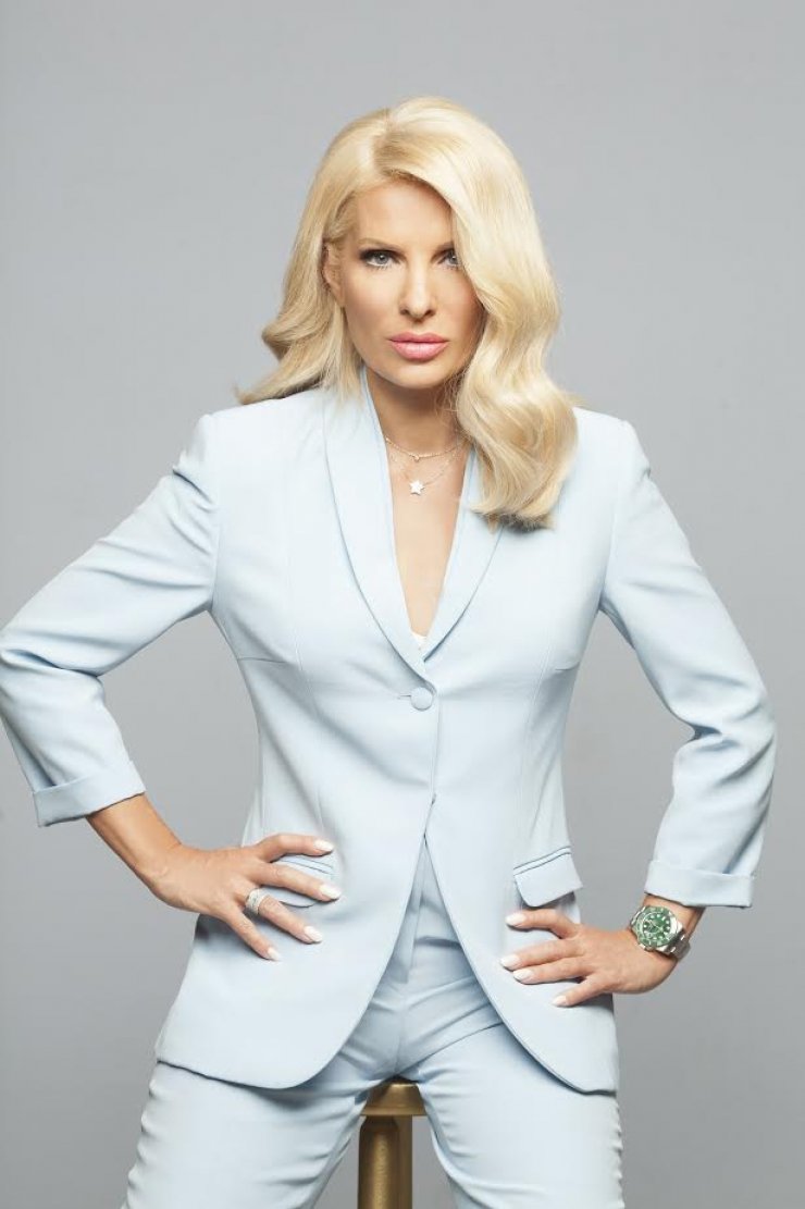 Δείτε την Ελένη Μενεγάκη να ποζάρει πρώτη φορά στο instagram με την μικρή Μαρίνα