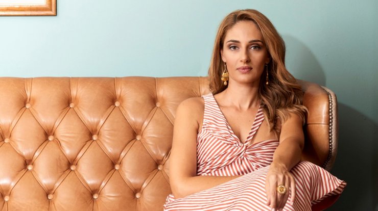 Βρεθήκαμε στα παρασκήνια της φωτογράφησης της Ηλέκτρας Φωτιάδου για τη Madame Figaro Οκτωβρίου! [βίντεο]