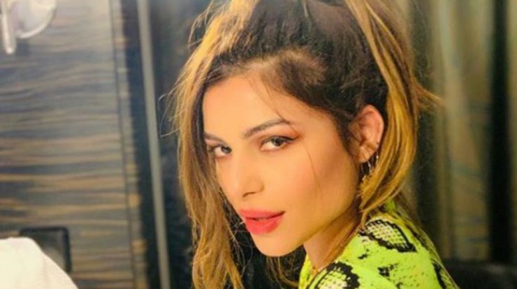 Ελευθερία Ελευθερίου: Απαντάει πρώτη φορά για τις πλαστικές επεμβάσεις