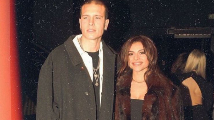 Ελευθερία Ελευθερίου: Φόρεσε την πιο σέξι καρναβαλίστικη στολή και διασκέδασε με τον σύντροφό της