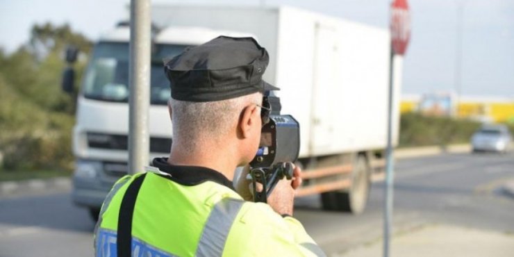 Βροχή οι καταγγελίες σε οδηγούς για υπερβολική ταχύτητα