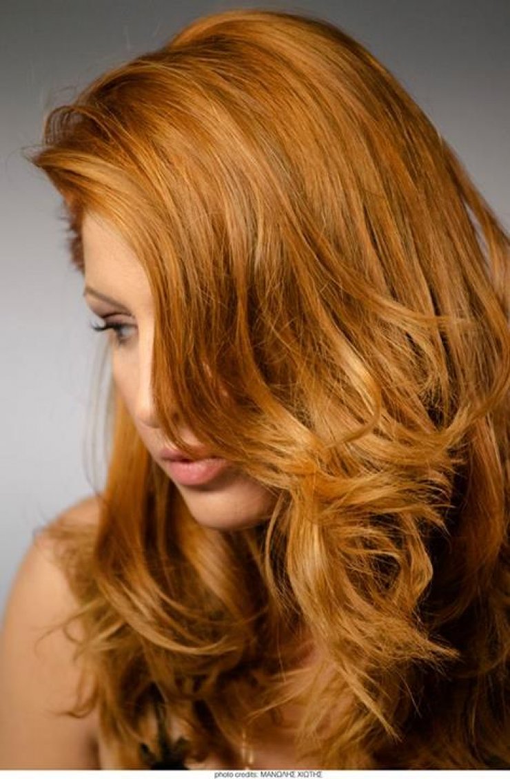 Έλενα Παπαρίζου: Το συγκινητικό μήνυμα της τραγουδίστριας για τις γιορτινές ημέρες