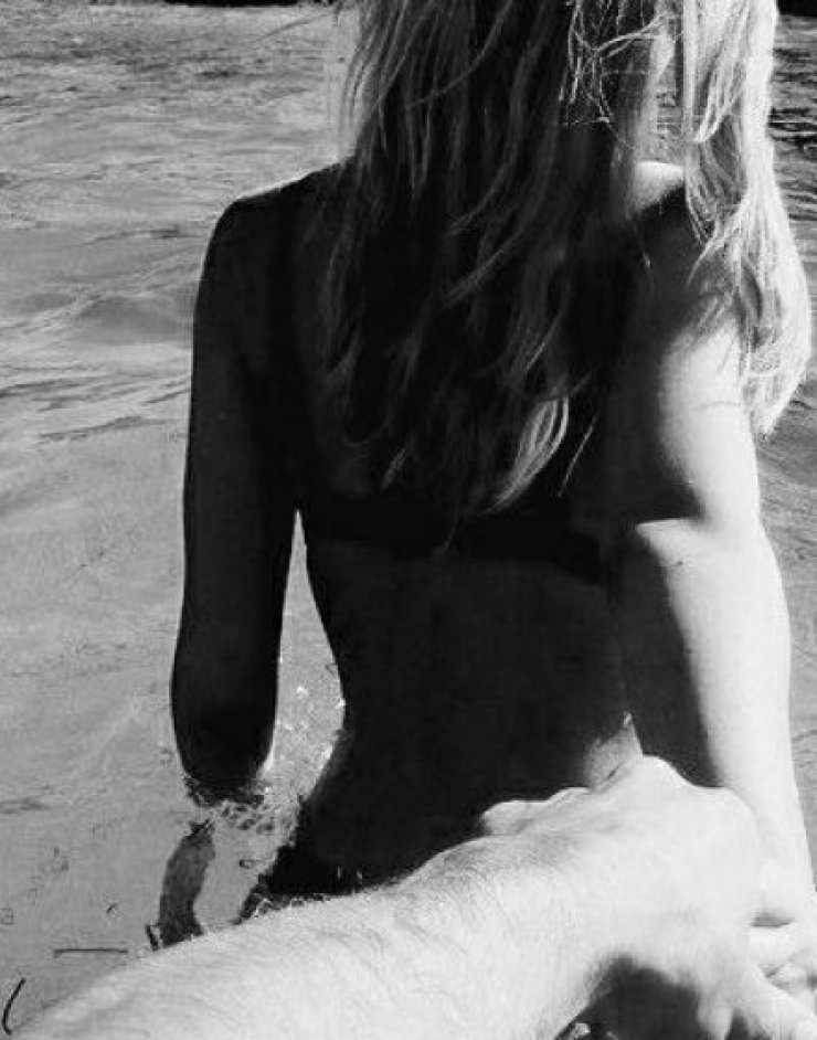 Στο νοσοκομείο Κύπρια ηθοποιός μετά από ατύχημα που είχε στη θάλασσα