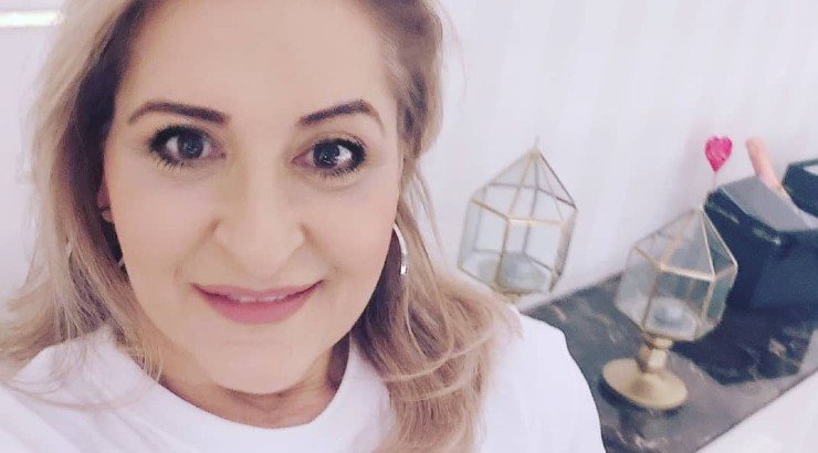 Η Έλενα Ευσταθίου αποκάλυψε την ηλικία της! [βίντεο]