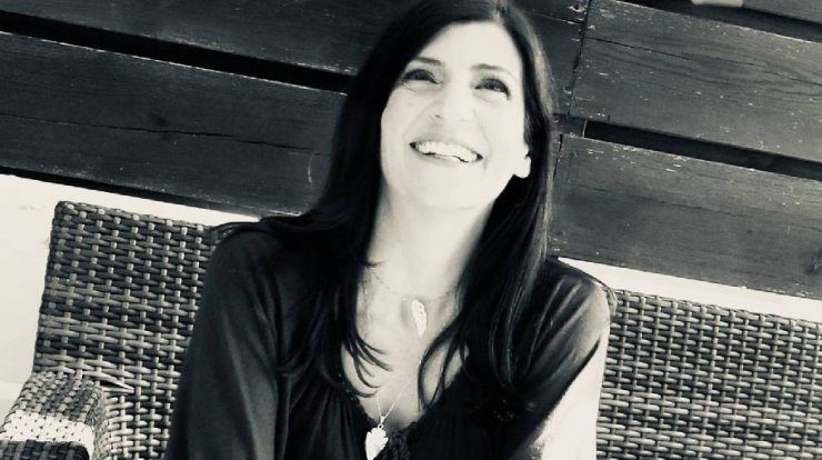 Έλενα Σάββα: Δέχθηκε παρενόχληση από ιερέα [βίντεο]