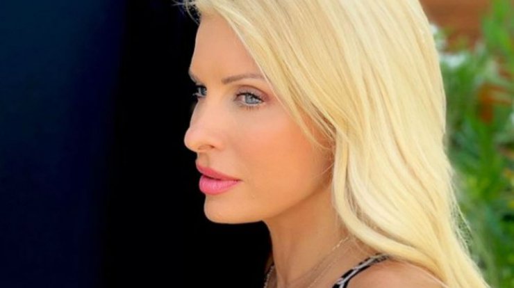 Ελένη Μενεγάκη: Η φωτογραφία από τις διακοπές της που μας εντυπωσίασε και δεν είχαμε δει ποτέ! 