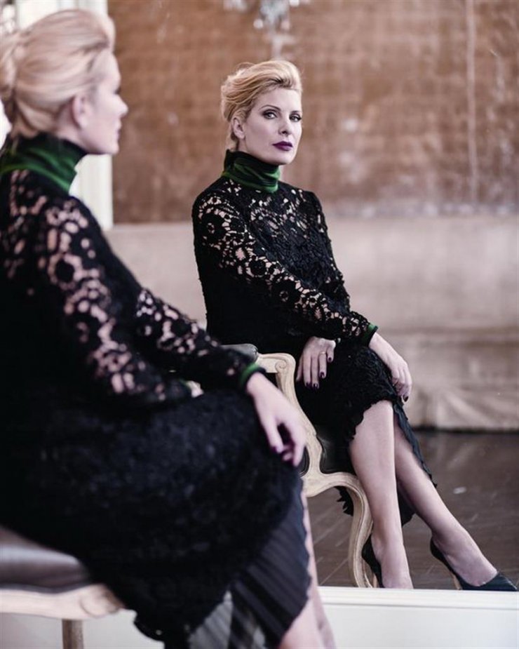 Ελένη Μενεγάκη: Όλη η αλήθεια για τον εθισμό της!