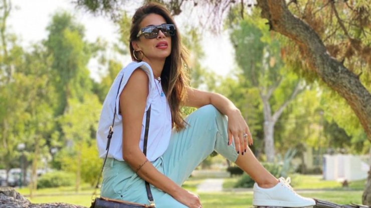 Ελένη Χατζίδου: Μας έδειξε τι δεν αποχωρίζεται η κόρη της [εικόνα]