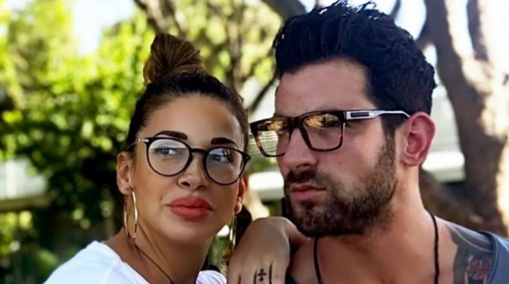 Ελένη Χατζίδου: Με αυτόν τον τρόπο αποκαλεί τον σύζυγό της αναφορικά με τη διαφορά ηλικίας τους [εικόνα]