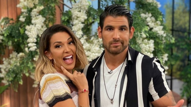 Ετεοκλής Παύλου - Ελένη Χατζίδου: Άλλαξαν ημερομηνία για τον γάμο τους [εικόνα]