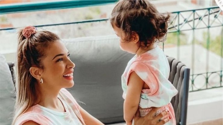 Ελένη Χατζίδου: Το ατύχημα που είχε η κόρη της την ημέρα των γενεθλίων της [εικόνα]