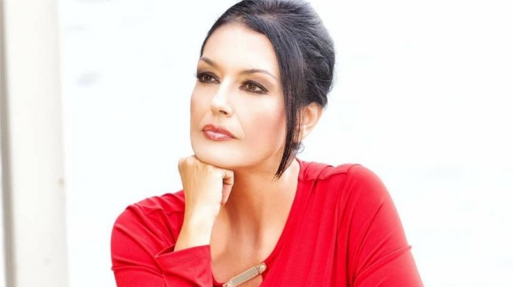 Ελένη Φιλίνη: "Κόντεψα να πεθάνω, έζησα από θαύμα" [βίντεο]