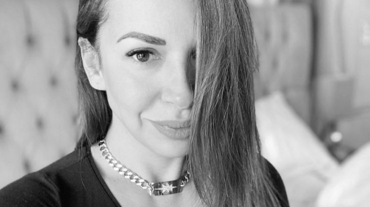 Συγκλονίζει η Ελένη Χατζίδου! Στο νοσοκομείο η κόρη της ως πιθανό κρούσμα κορωνοϊού! 