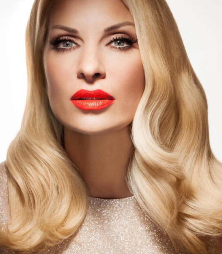 Ενοχλημένη η Ελένη Μενεγάκη! Άργησε η καλεσμένη της και έφυγε από το πλατό!