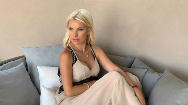 Ελένη Μενεγάκη: Η αποκάλυψη για τον φανατικό θαυμαστή της και τους πυροβολισμούς! [βίντεο]