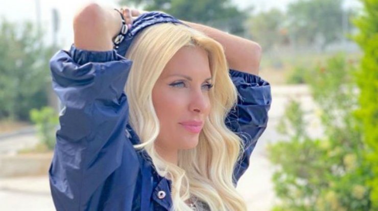 Ελένη Μενεγάκη: Η ανησυχία της για τα παιδιά της! [βίντεο]